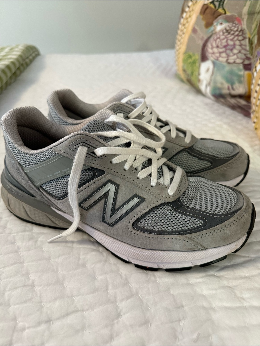 New Balance Women’s 990s